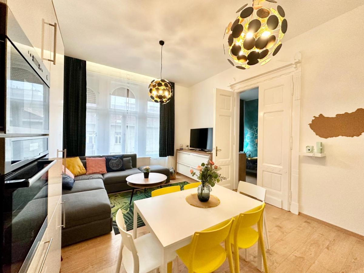 Luxory Design Apartment#Bakats#Freeparking#8Ppl Budapest Luaran gambar